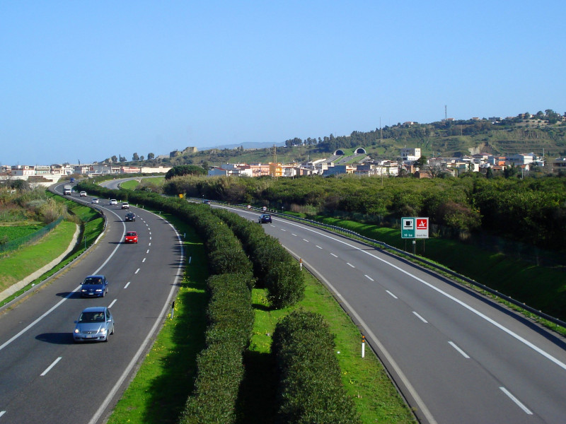 Le autostrade siciliane saranno libere da pedaggio per i veicoli a biocarburante