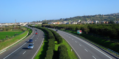 Le autostrade siciliane saranno libere da pedaggio per i veicoli a biocarburante